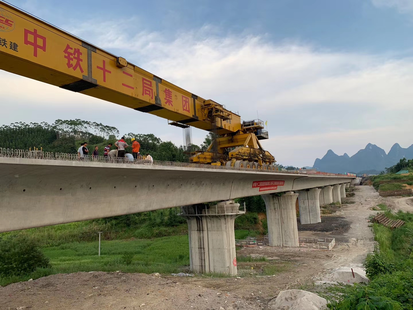江城预应力加固在公路桥梁施工应用